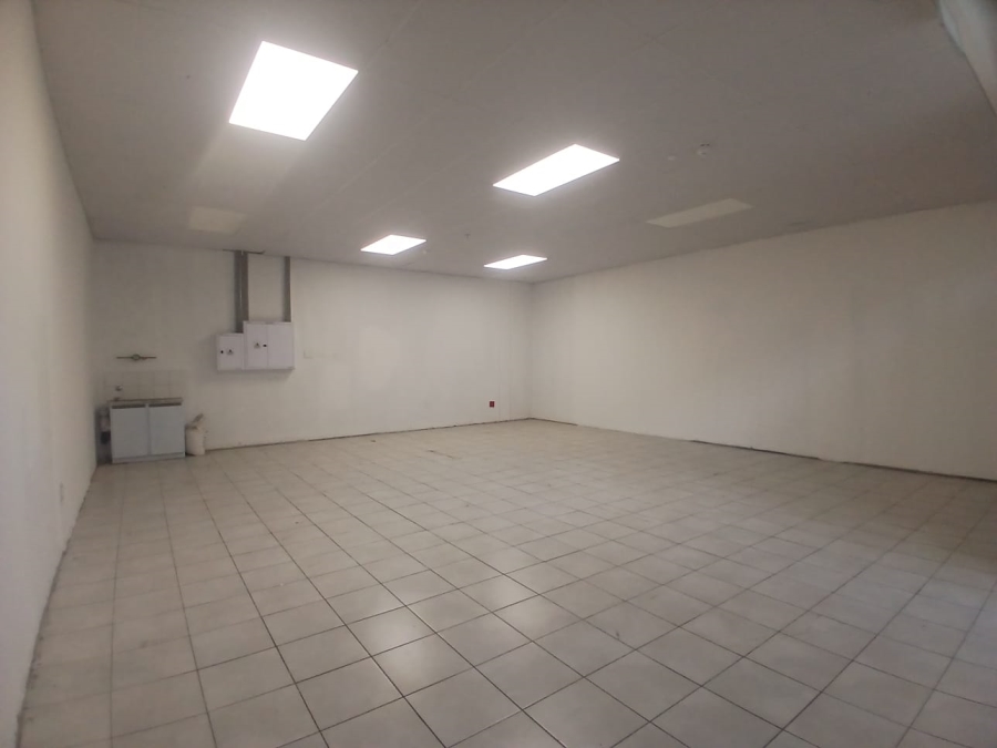 To Let Commercial Property for Rent in Waterval S H North West